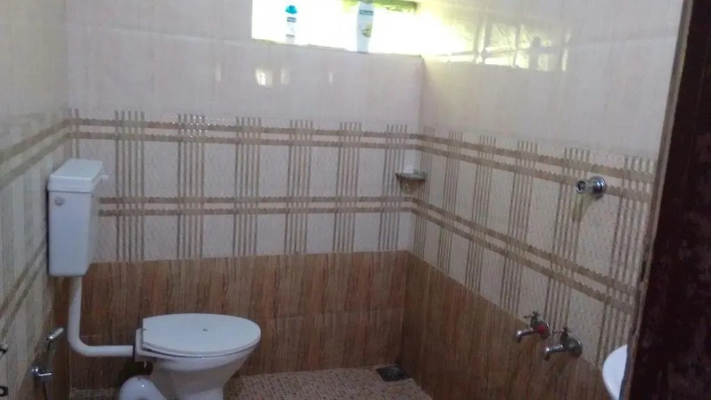 Thekkekara Tourist Home Vagamon 0*,