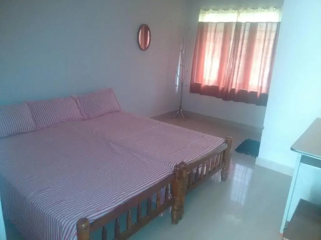 Thekkekara Tourist Home Vagamon 0*,  India